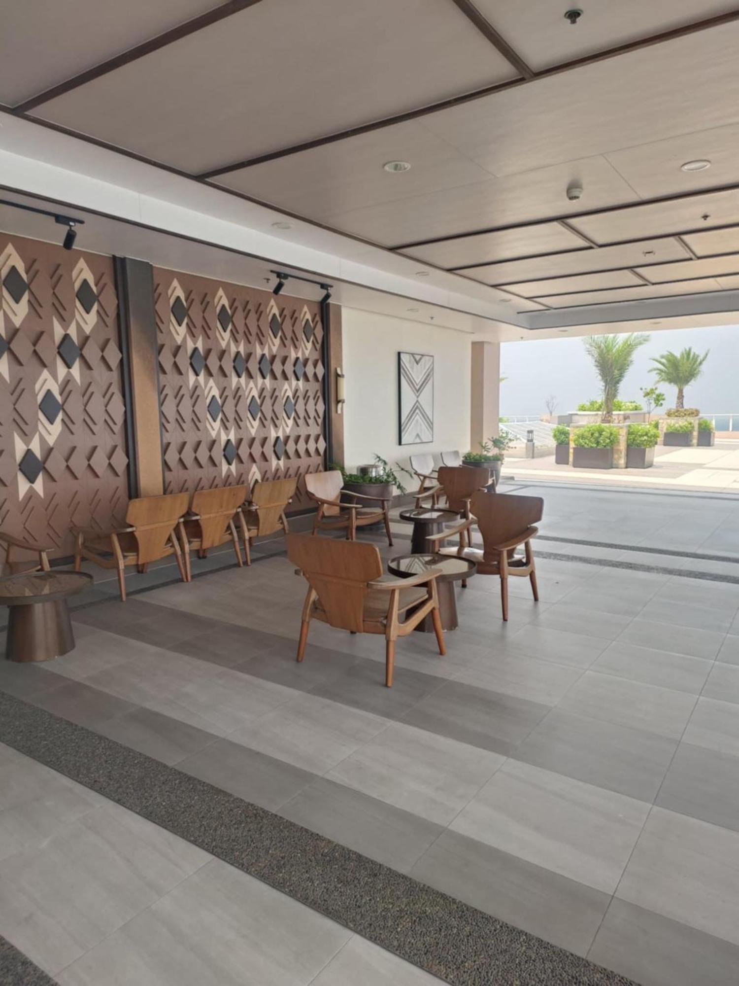 Infina Towers Apart otel Quezon City Dış mekan fotoğraf
