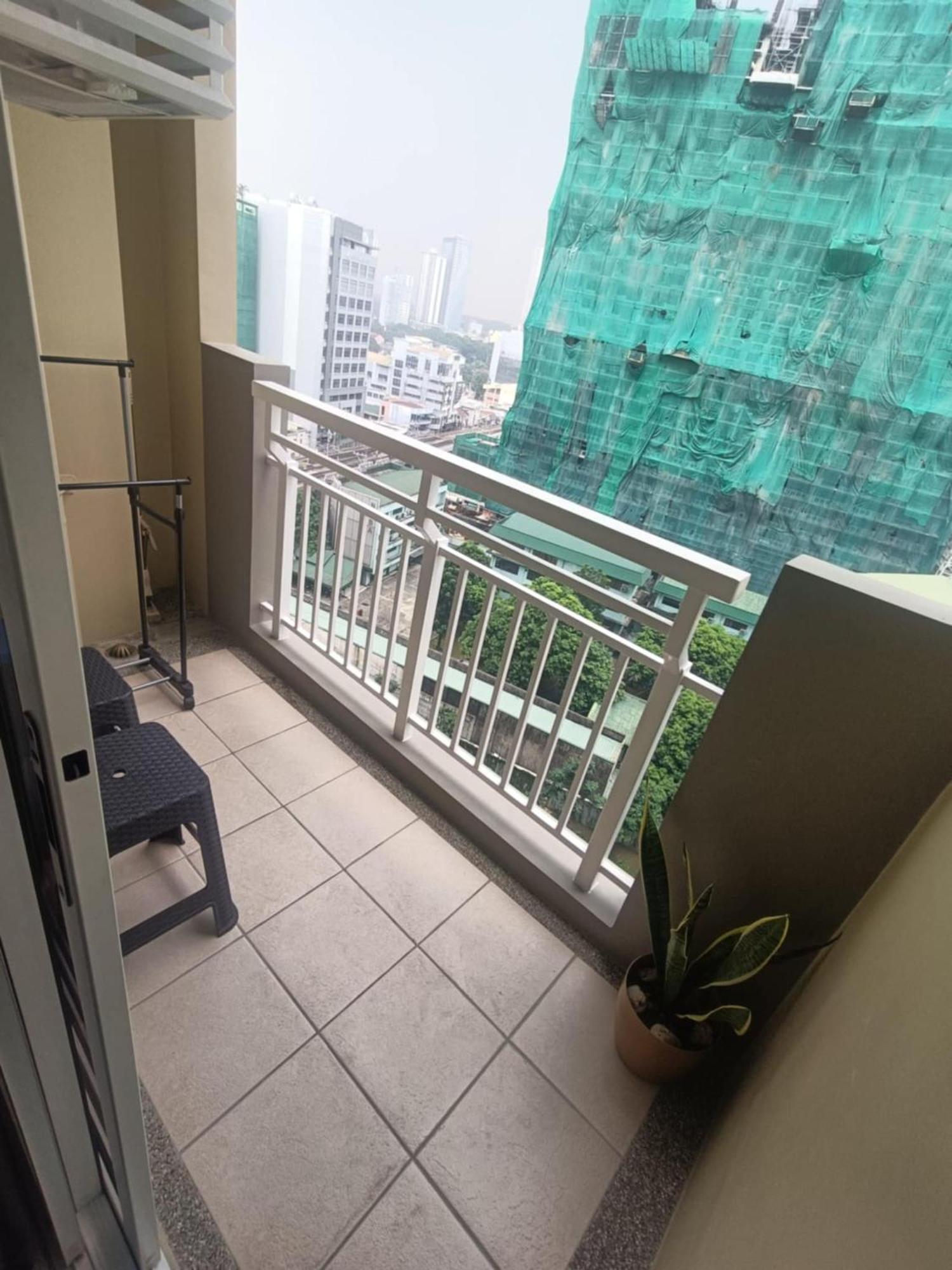 Infina Towers Apart otel Quezon City Dış mekan fotoğraf